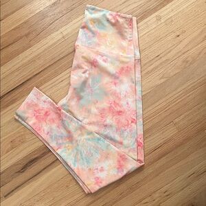 Onzie Pastel Tie-Dye Leggings